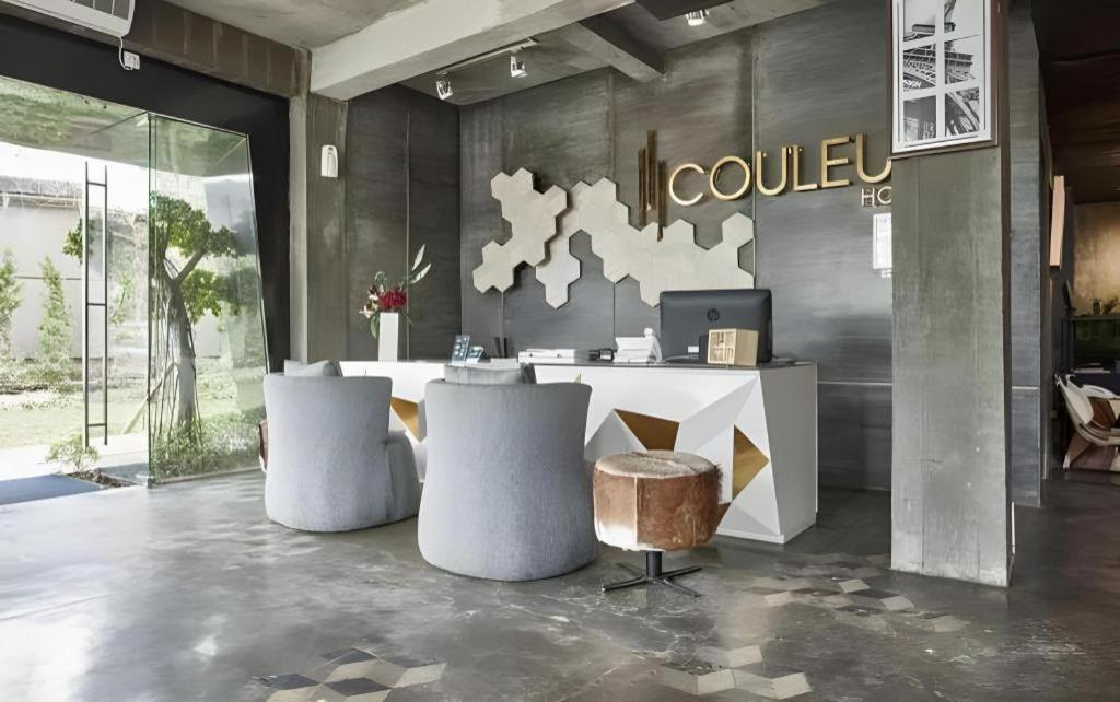 Couleur Hotel Cengkareng Jakarta Extérieur photo